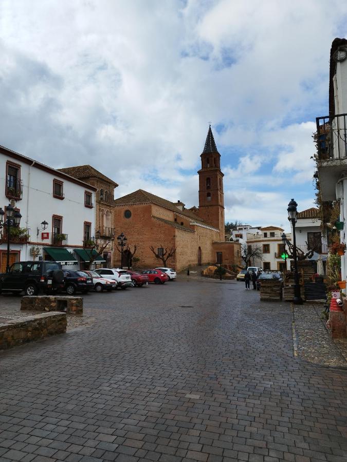 Los Olivos De Fondon Exterior photo